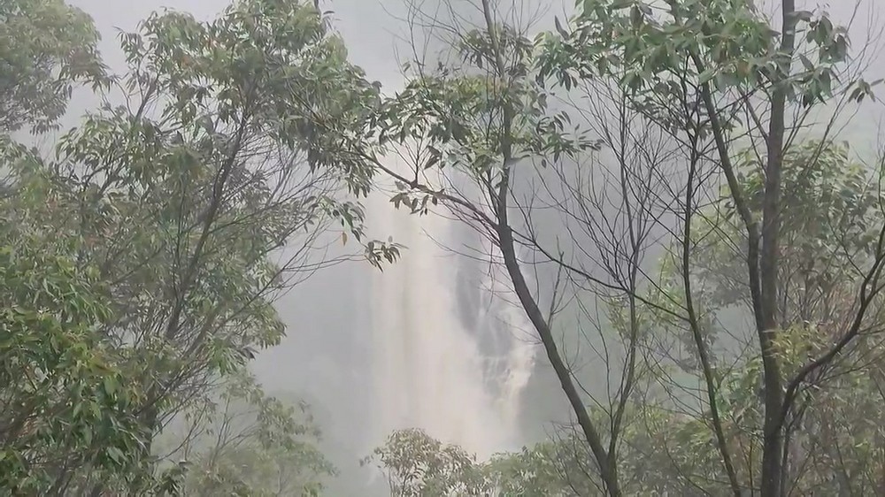 ඉහළ කොත්මලේ ජල පෝෂක ප්‍රදේශවලට තද වැසි